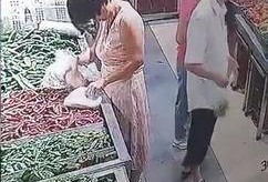 网友爆料买菜视频,真实还原菜市场生活百态